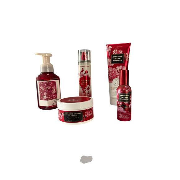 Bath and Body Works Japanese Cherry Blossom Set + Free Deodorant